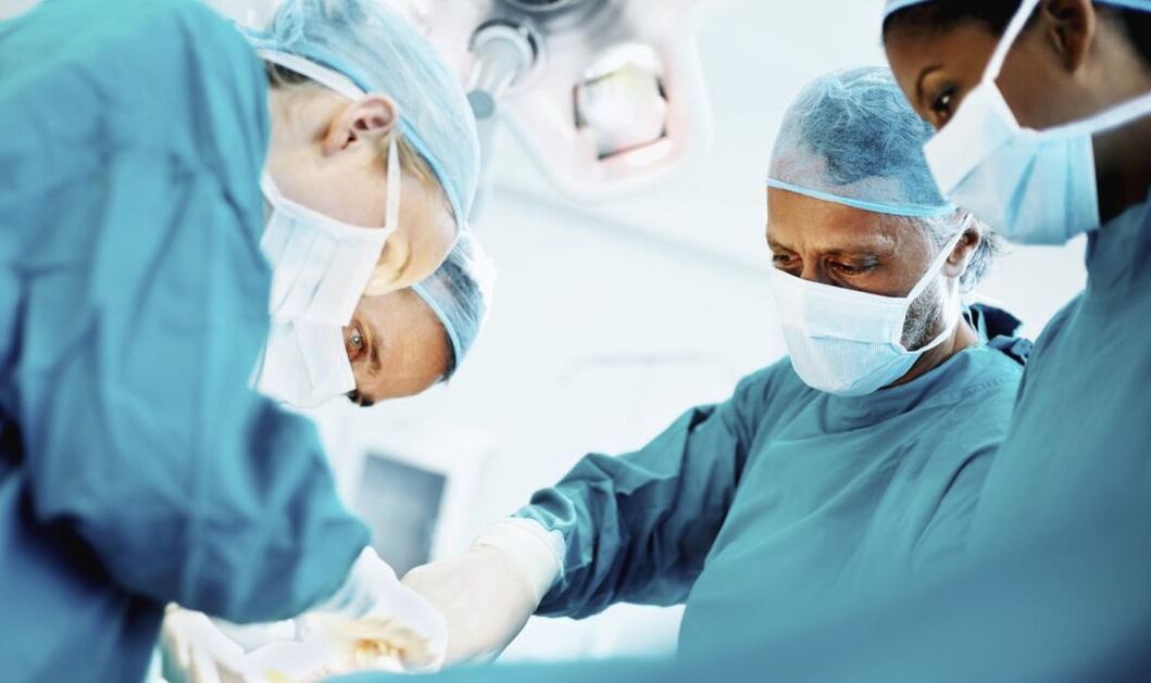 Chirurgie gëtt gemaach fir d'Gréisst vum Penis ze erhéijen